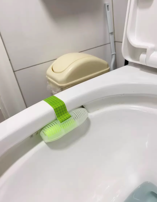 Wooden suction cup knob hook, household, no trace, strong load-bearing adhesive, bathroom, toilet, kitchen storage hook